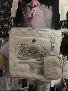 Disney Parks 2023 NWT Star Wars Grogu Quilted Cream Crossbody Bag